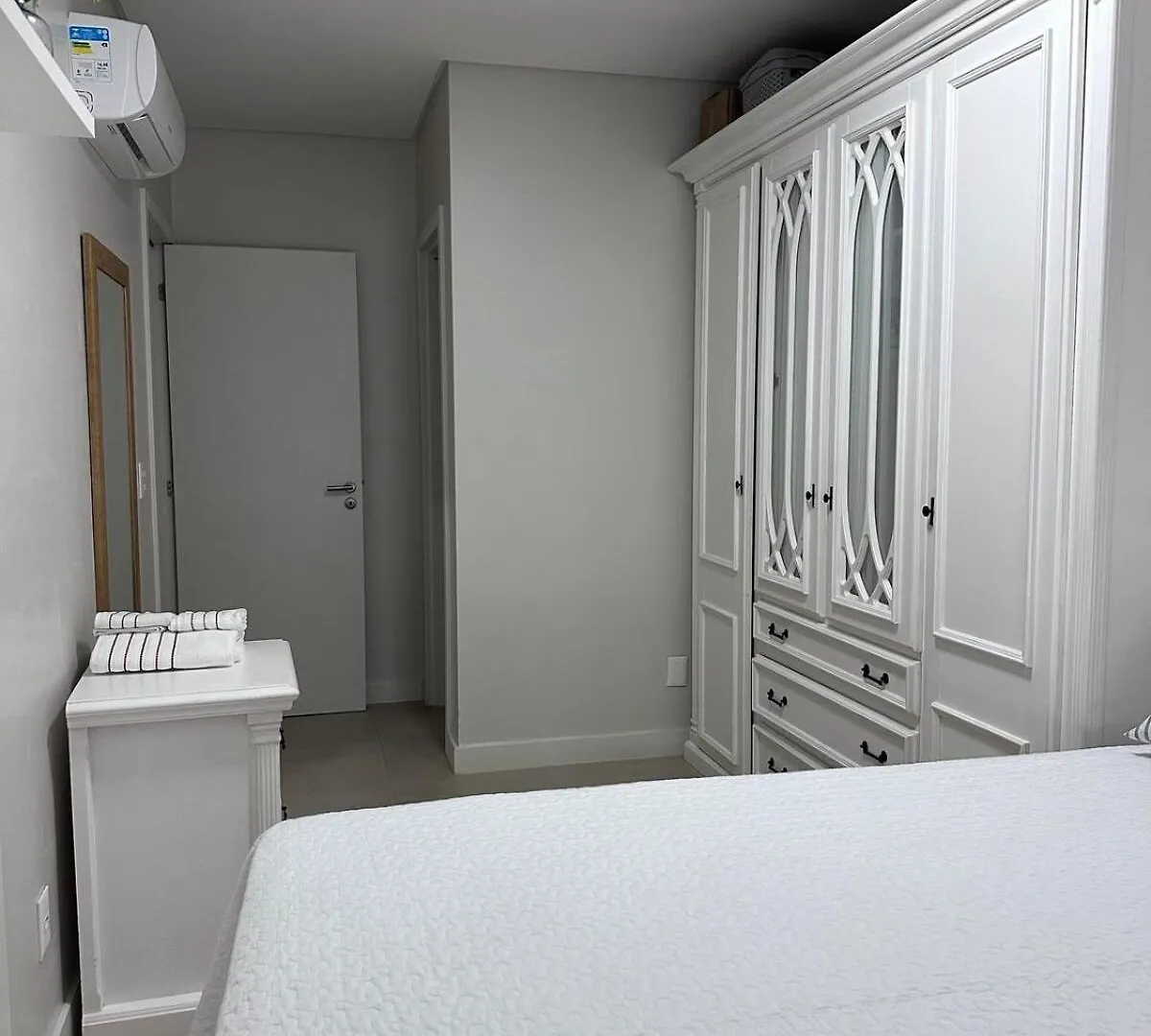 Apartamento Confortavel E Luxuoso Com Piscina Panoramica Florianopolis 0*,  Brazil